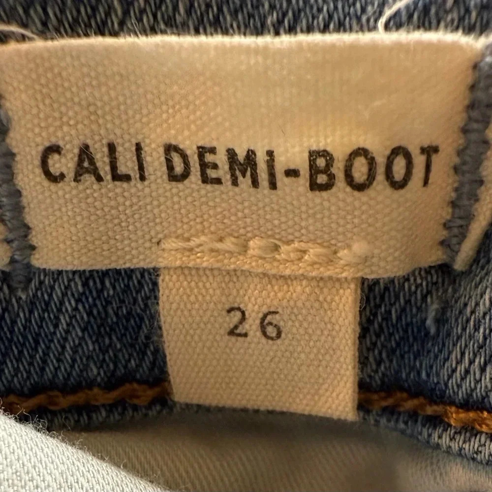 Madewell Cali-Demi Boot Button Fly Jeans in Size 26 - Picture 6 of 7